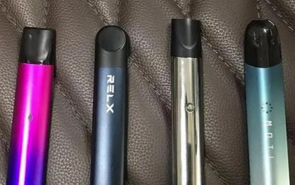 抽电子烟和烟哪个危害更大 抽电子烟跟